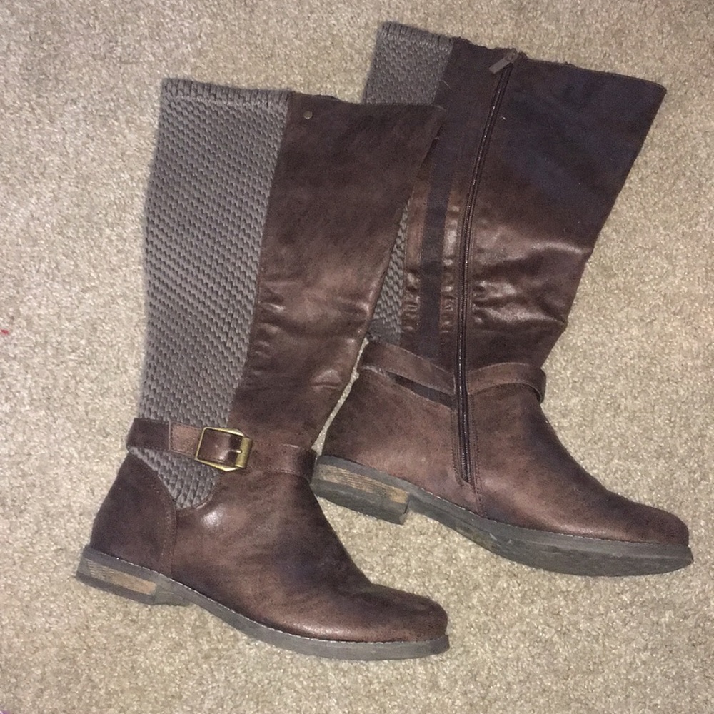 Torrid 9.5 W calf boots. barely worn